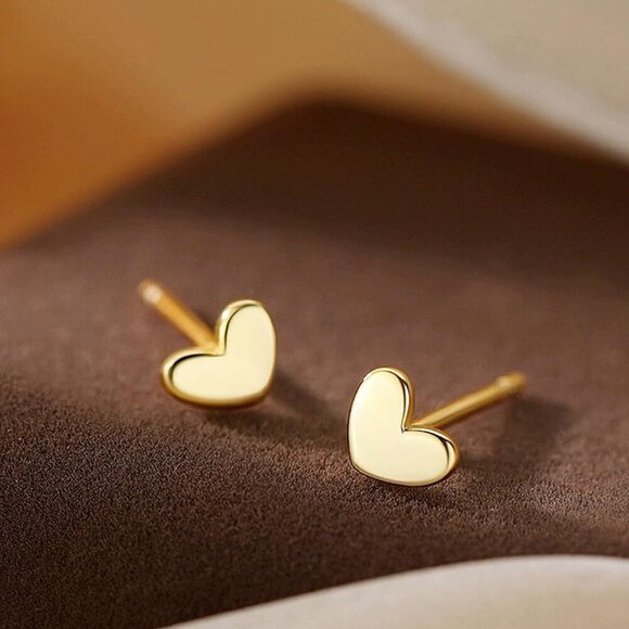 Mini Heart Stud Earrings, Hypoallergenic Tiny Small Cartilage Tragus Stud Earrin - Picture 5 of 6